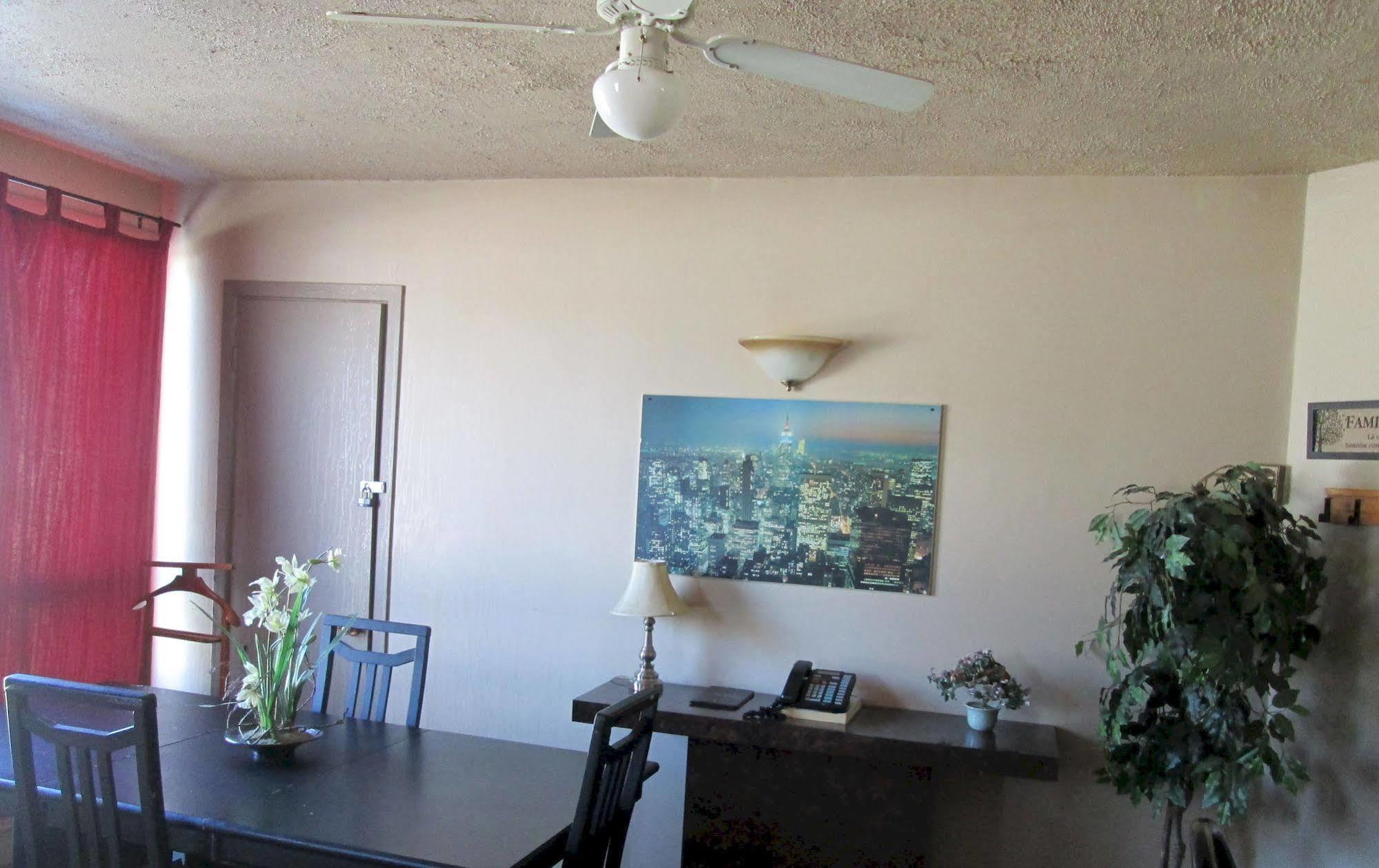 Motel Lustre D'Or L'Ancienne-Lorette ภายนอก รูปภาพ